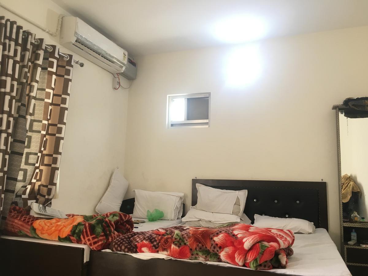 Oyo 12976 Hotel New Fiza Jammu Bagian luar foto