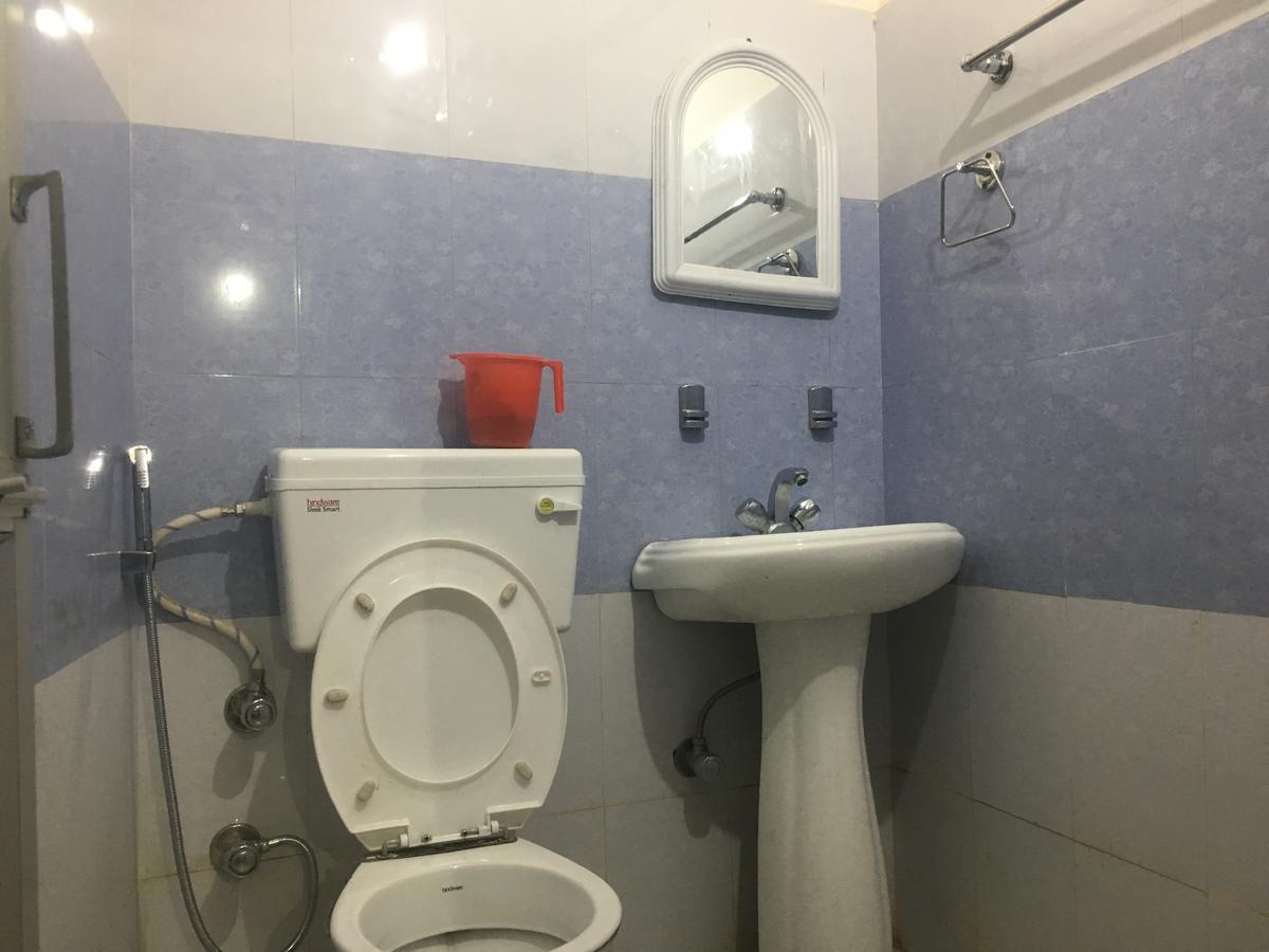 Oyo 12976 Hotel New Fiza Jammu Bagian luar foto