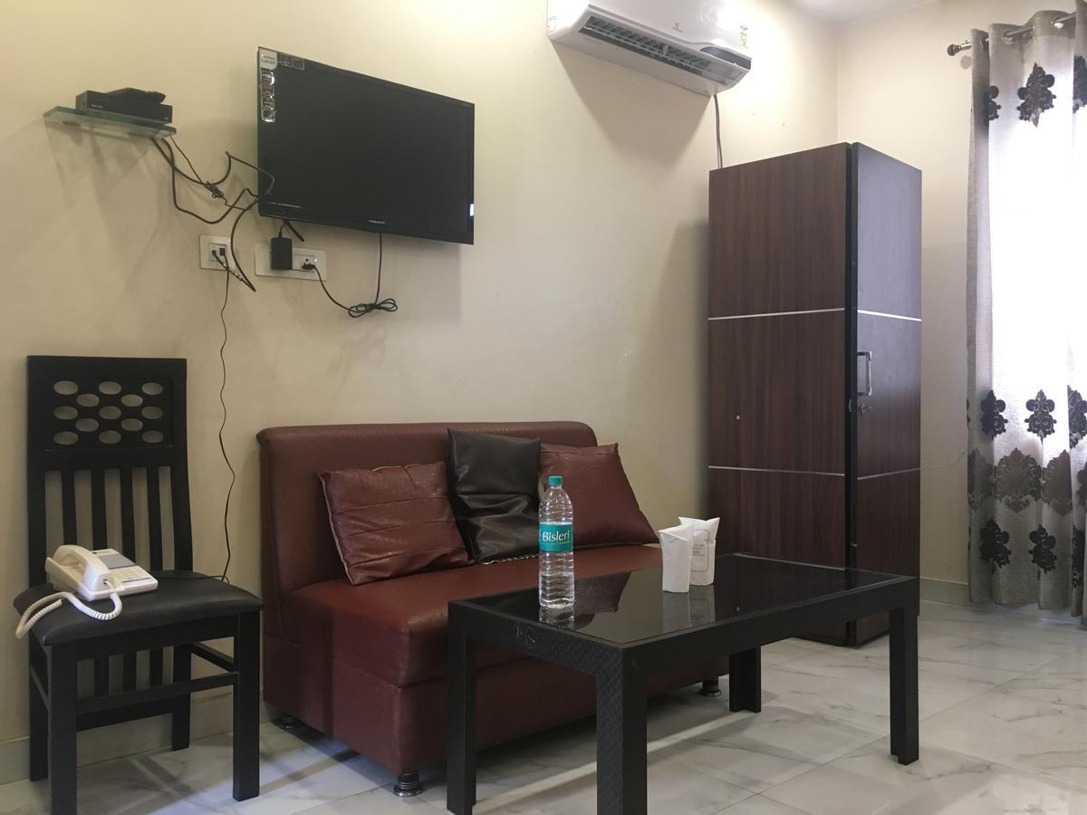 Oyo 12976 Hotel New Fiza Jammu Bagian luar foto