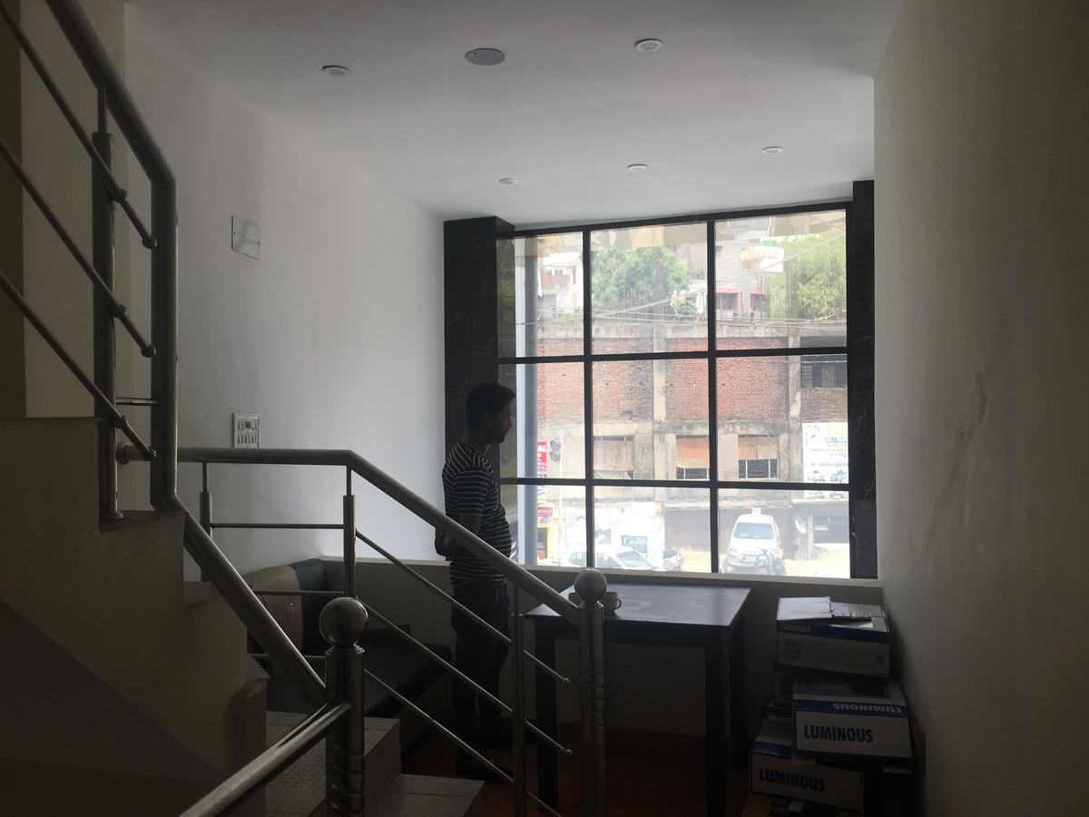 Oyo 12976 Hotel New Fiza Jammu Bagian luar foto