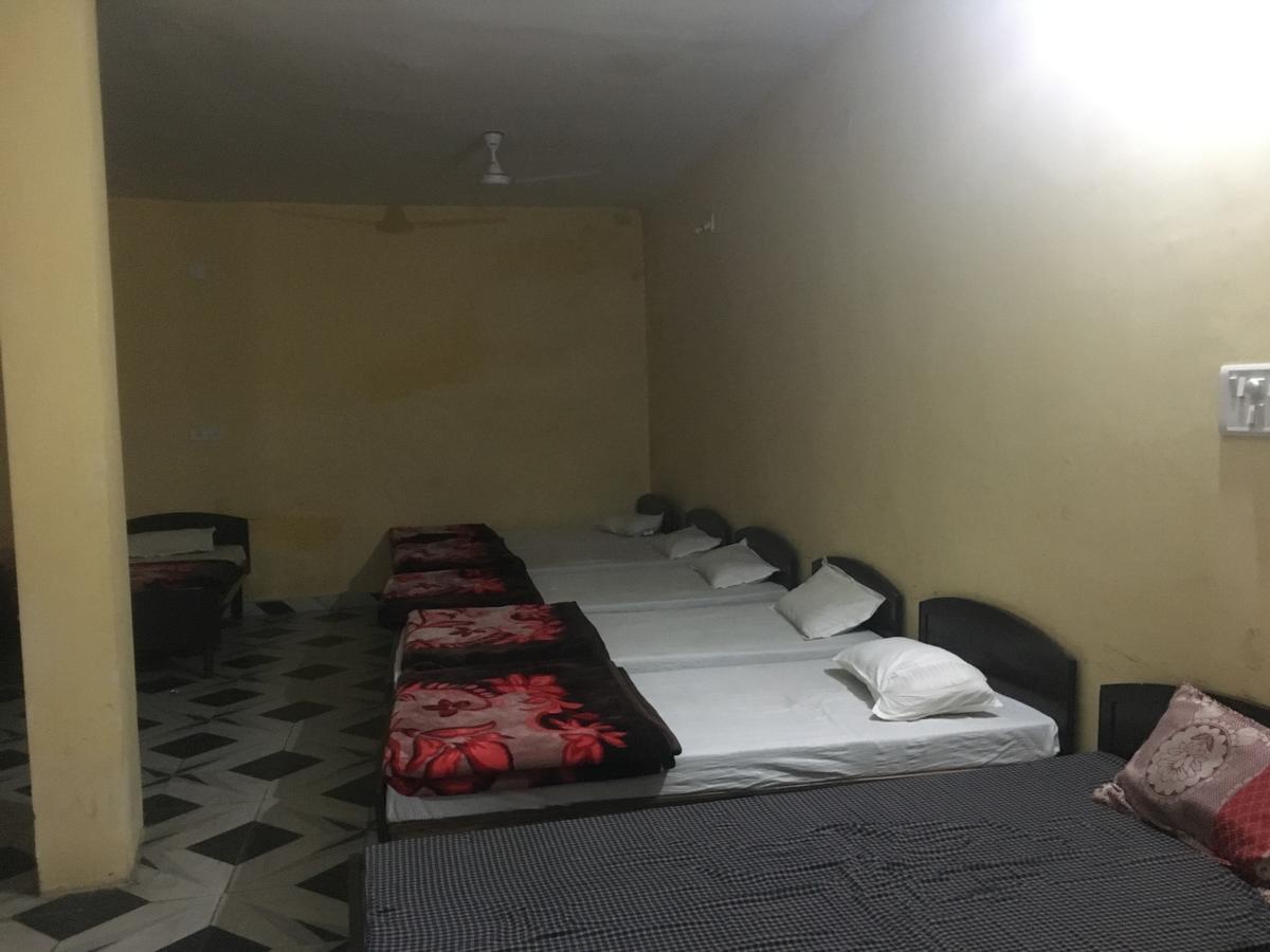 Oyo 12976 Hotel New Fiza Jammu Bagian luar foto