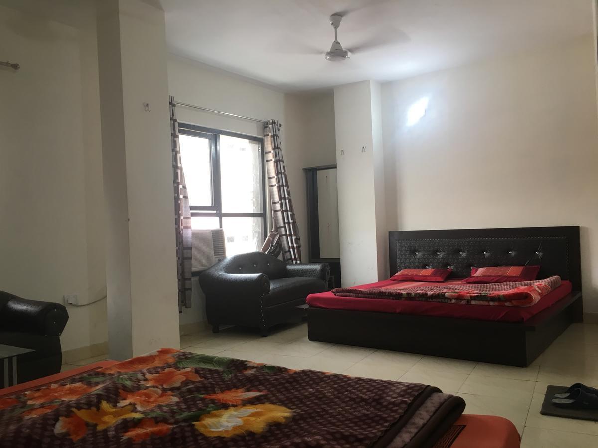 Oyo 12976 Hotel New Fiza Jammu Bagian luar foto